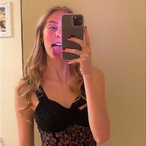 Meet your Posher, Skyler